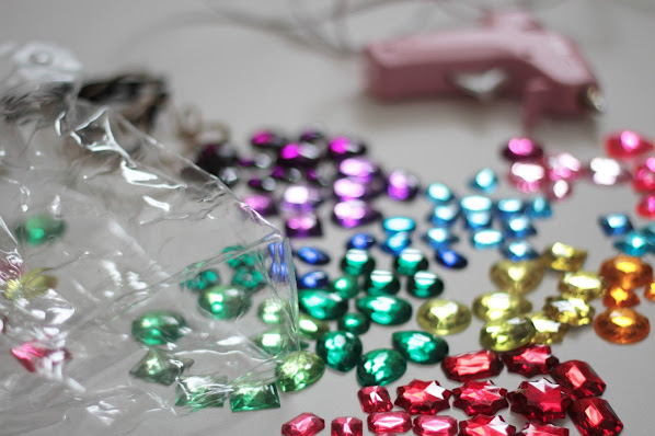 DIY gemstone clear necklace